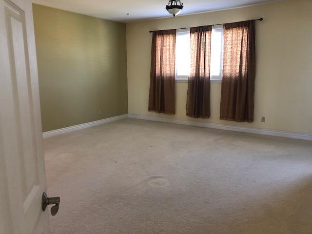 $1200 Room for Rent: Spacious Master bedroom with bath