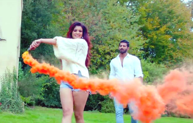 /media/k2/galleries/64896/Hate-Story-4-Movie-Stills-03