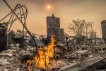 California, Redding, 30 acre wildfire in redding forces neighborhood evacuations, Redding