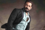 Salman Khan, Mohan Raja, salman khan joins the sets of chiranjeevi s next, Lucifer remake