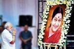 narendra modi and sushma swaraj, indian prime minister passport colour, sushma swaraj transformed mea narendra modi, Sushma swaraj