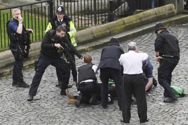 Terror attack outside UK parliament puts world in tender-hook