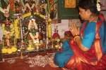 varalakshmi vratham muraigal in tamil, Varalakshmi Puja timings, how to perform varalakshmi puja varalakshmi vratham significance, Varalakshmi puja